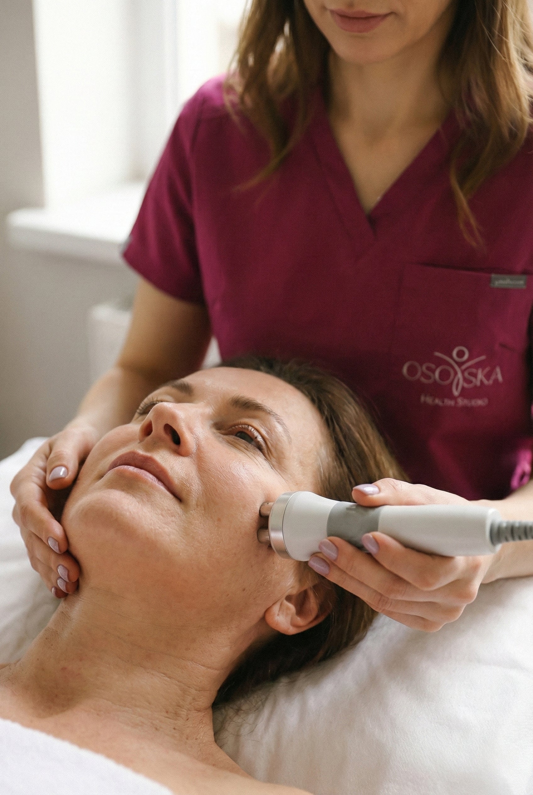 Non-Surgical Facelift & Anti-Aging Therapy